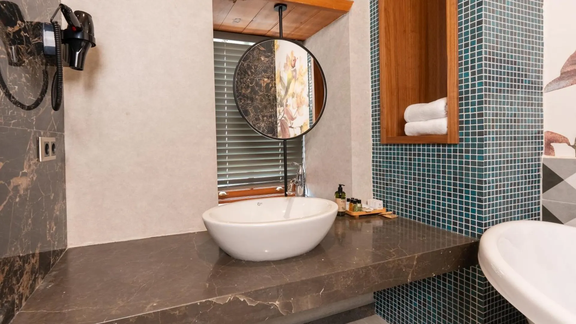 Dumos Hotell Antalya
