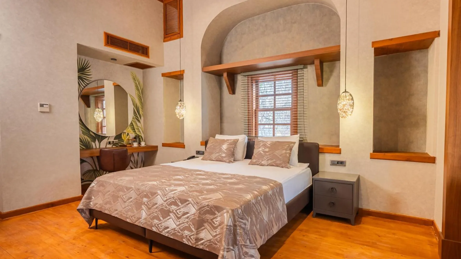 Dumos Hotell Antalya